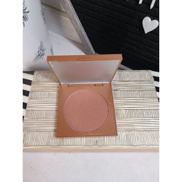 Colourpop Blush Bundle - All 5 Makeup Items! - Picture 6 of 9